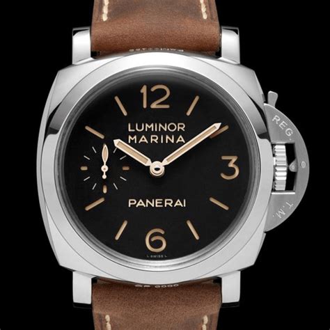 Panerai vs Breitling: A Battle of Horologi.